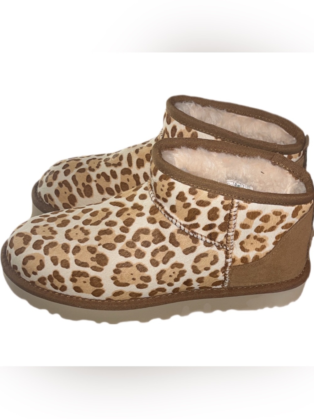UGG Classic Ultra Animal Print Mini Plains - Picture 3 of 7